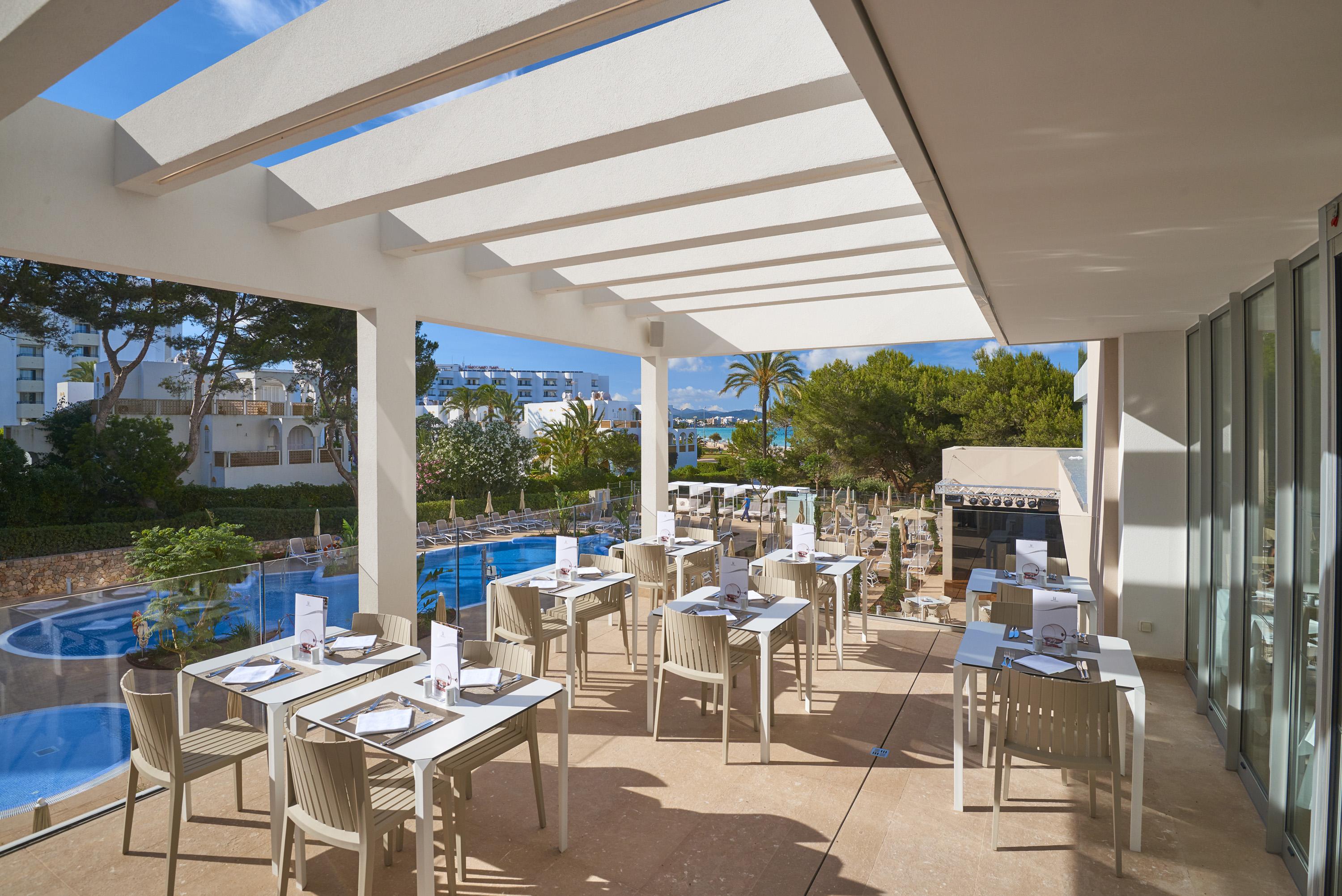 Hipotels Bahia Cala Millor - Adults Only Exterior photo